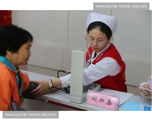 社会情绪分析调整内容分发策略 增强共鸣感